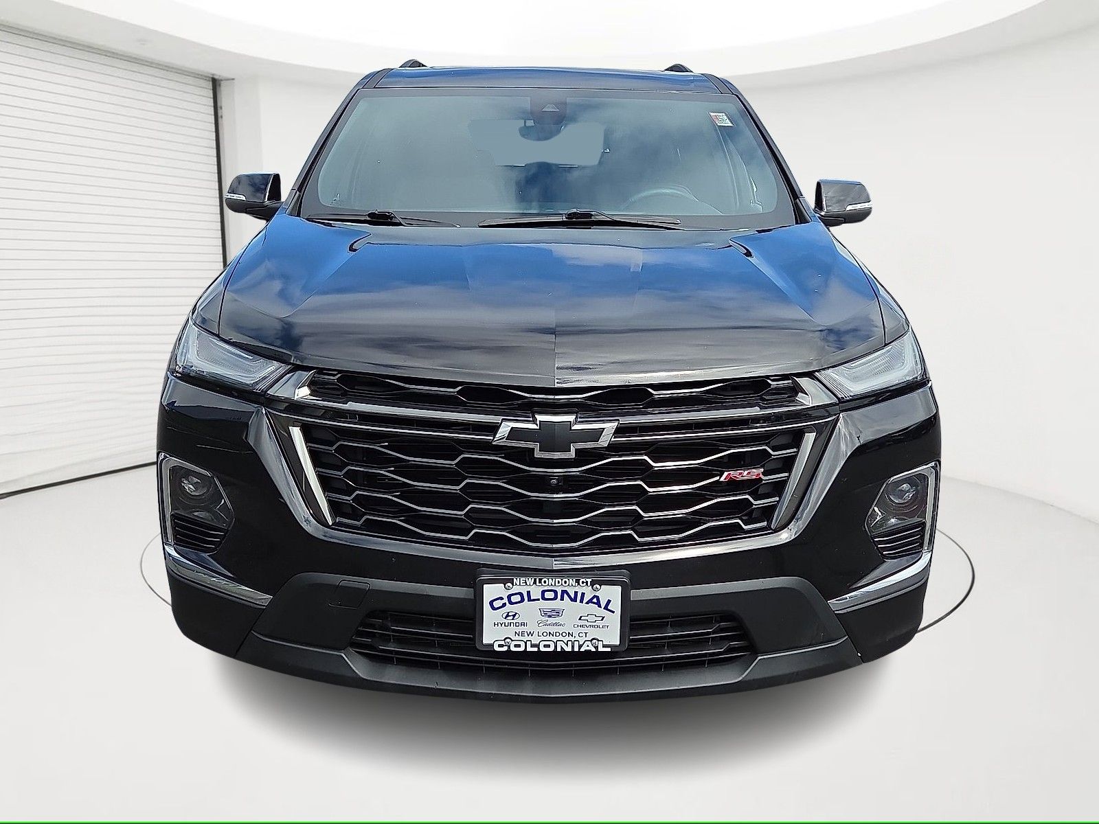 2022 Chevrolet Traverse RS photo 2