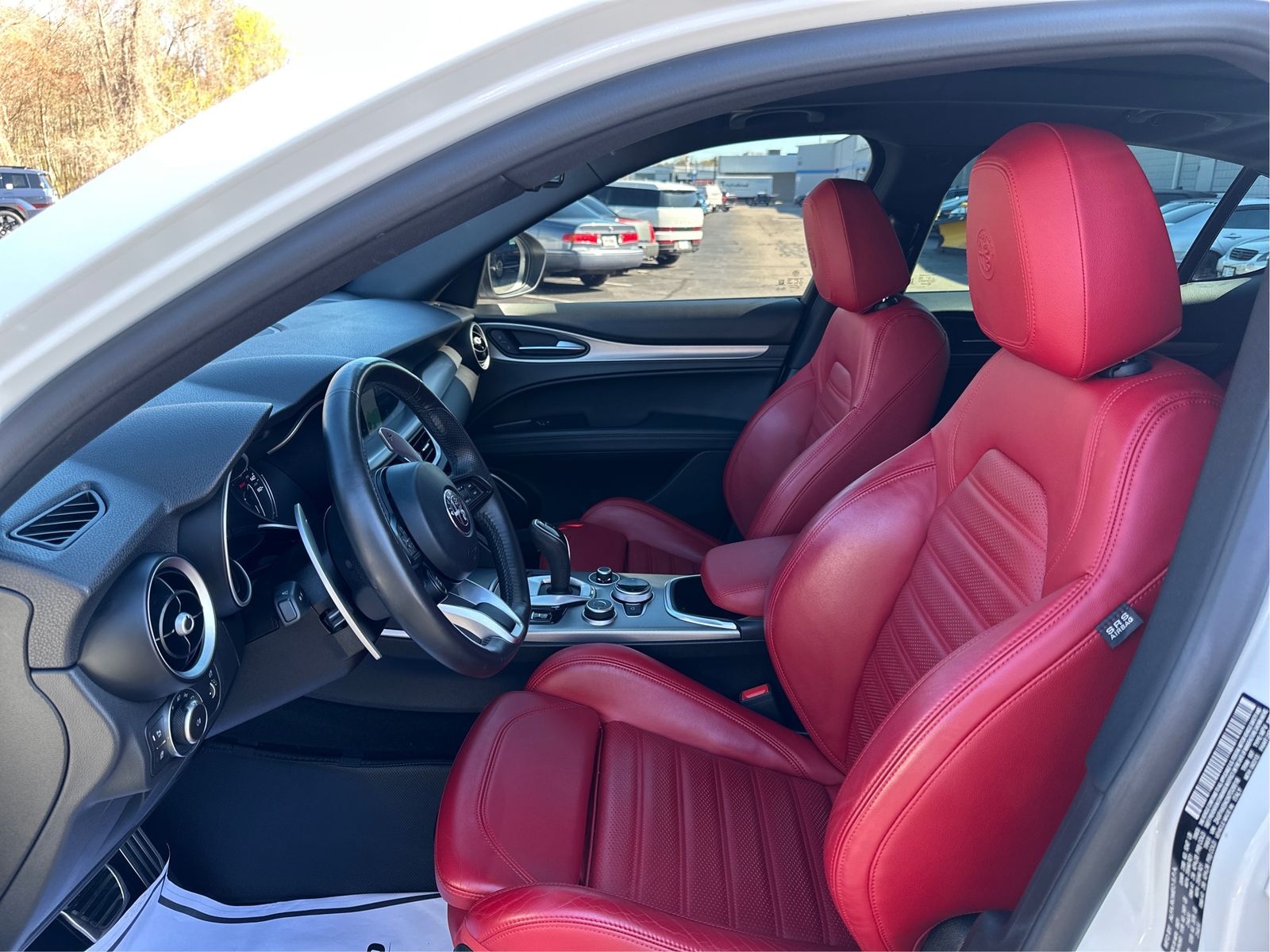 2022 Alfa Romeo Stelvio Ti Veloce - Photo 9