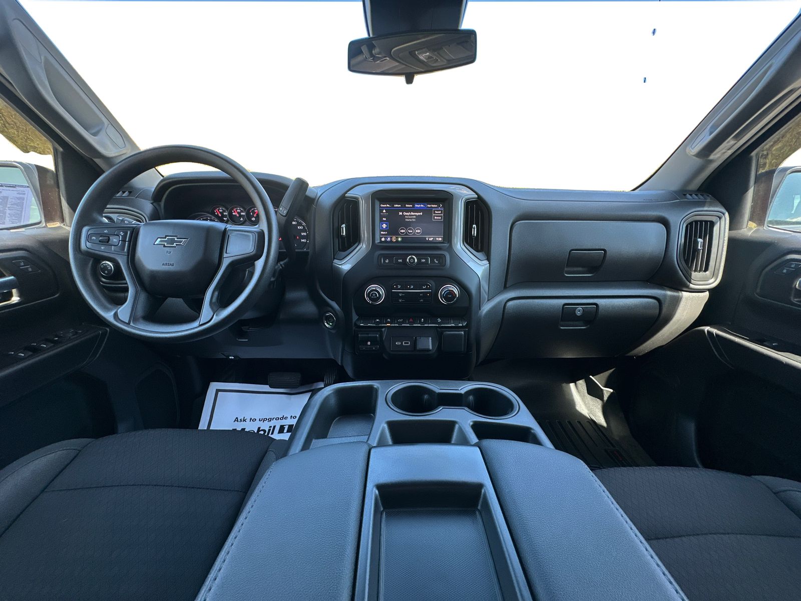 2023 Chevrolet Silverado 1500 Custom - Photo 13