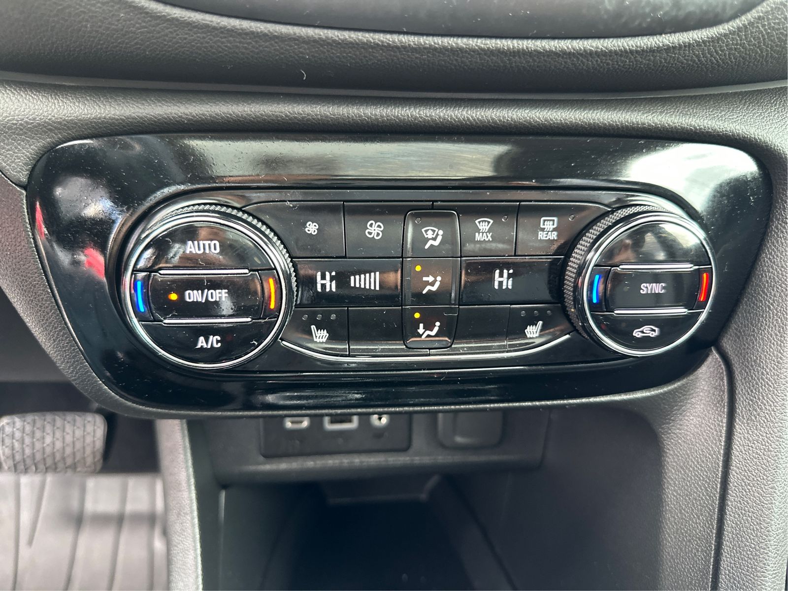 2022 Buick Encore GX Essence - Photo 28