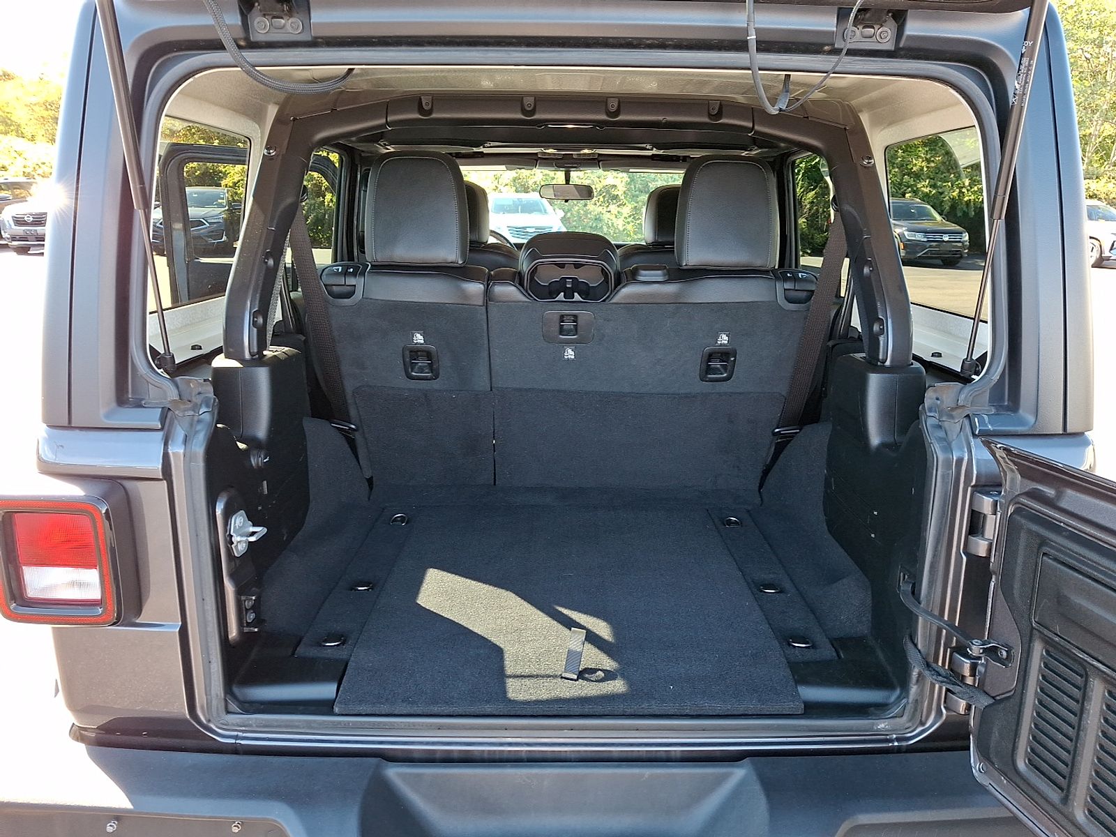 2020 Jeep Wrangler Unlimited Freedom - Photo 27