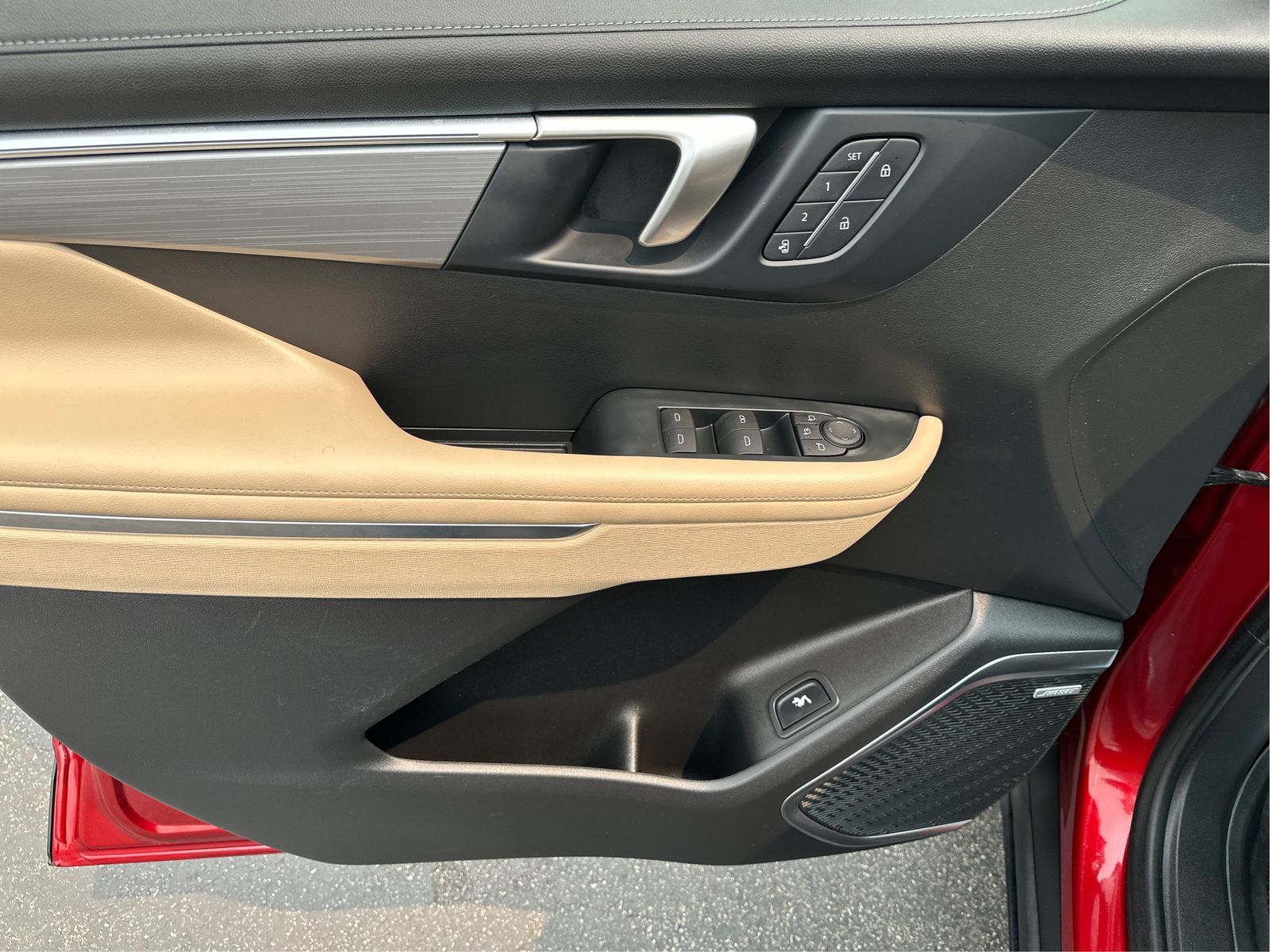 2025 Buick Enclave Preferred - Photo 20