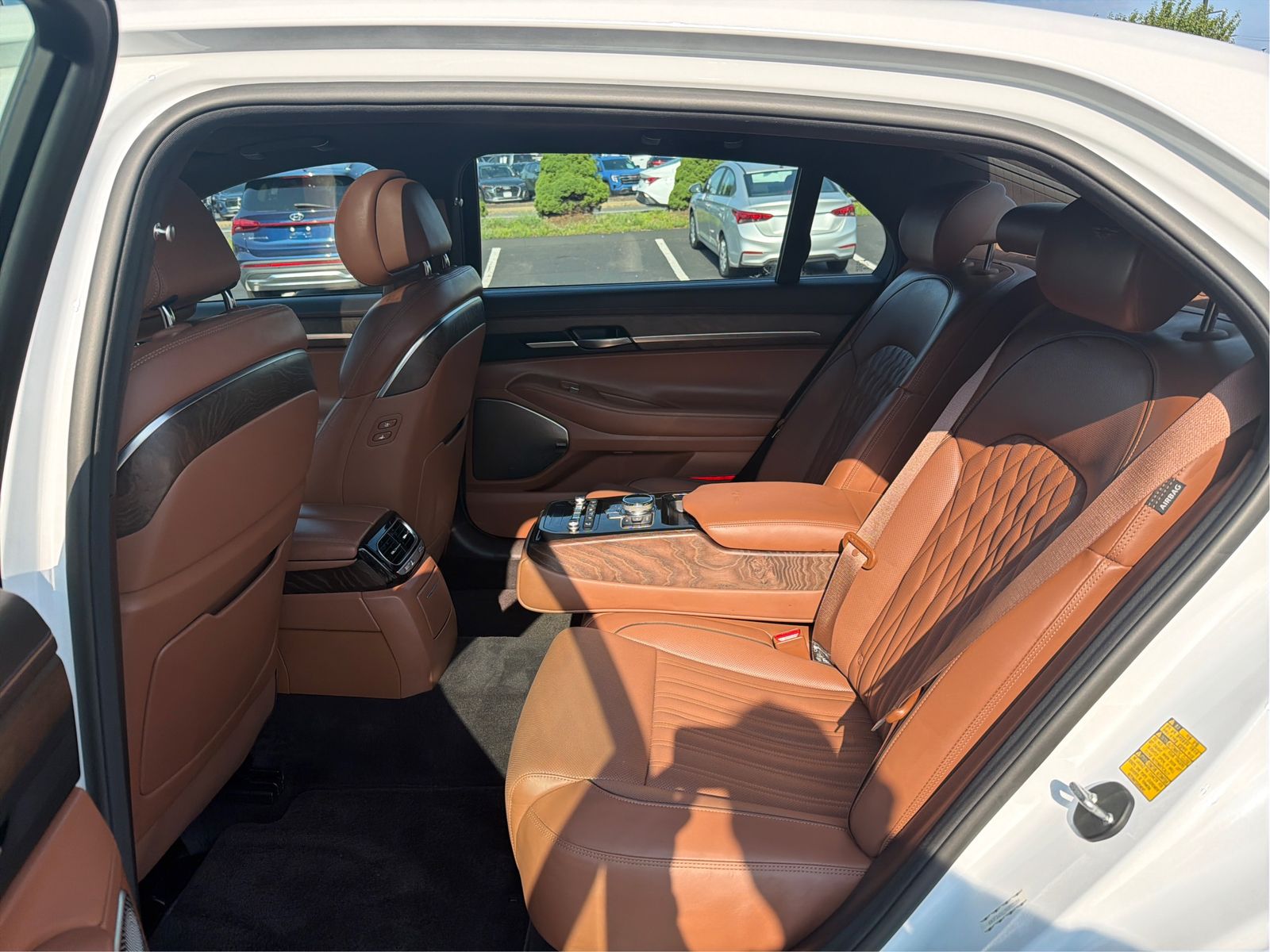 2022 GENESIS G90 Premium - Photo 10