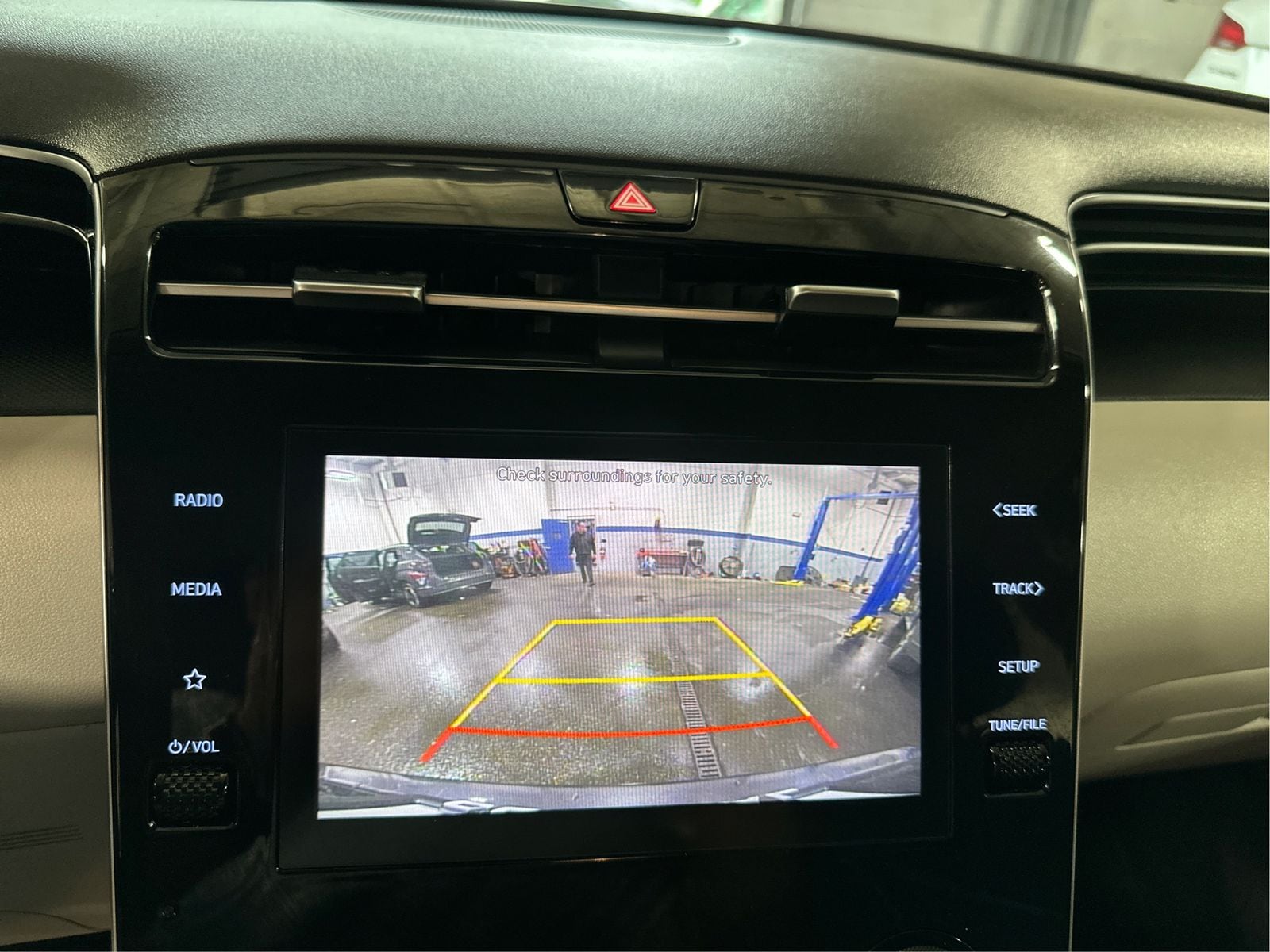 2024 Hyundai Tucson SE - Photo 15