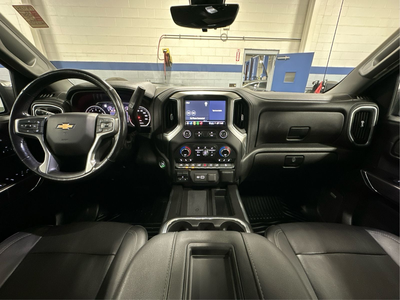 2022 Chevrolet Silverado 1500 Limited LTZ - Photo 27