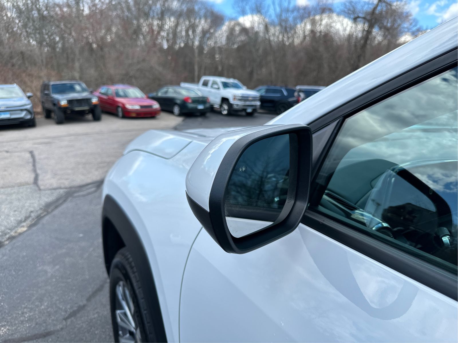 2026 Chevrolet Equinox LT - Photo 25