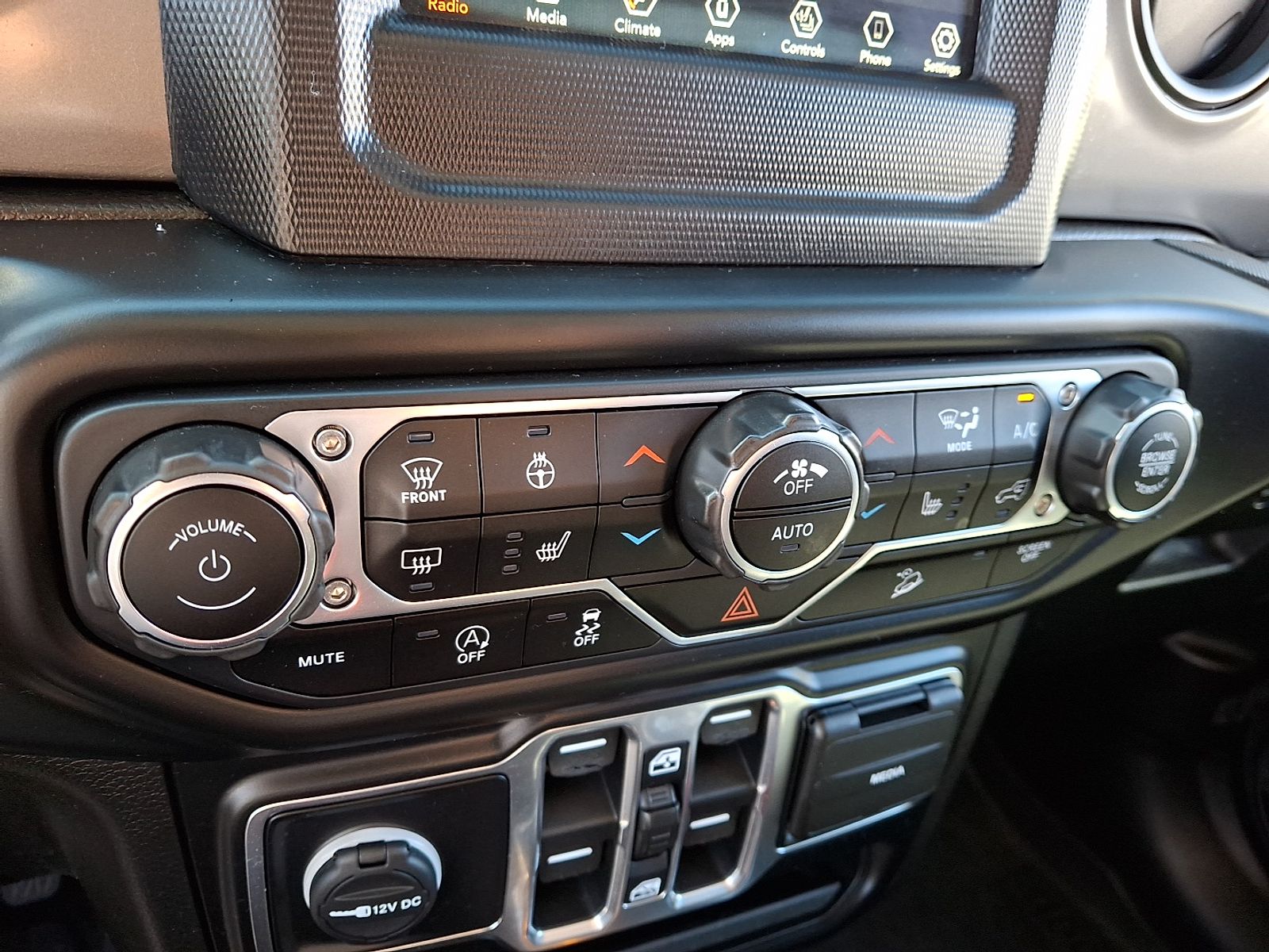 2020 Jeep Wrangler Unlimited Freedom - Photo 16