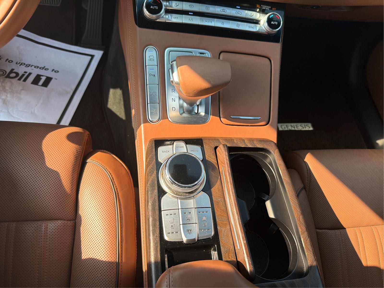2022 GENESIS G90 Premium - Photo 17