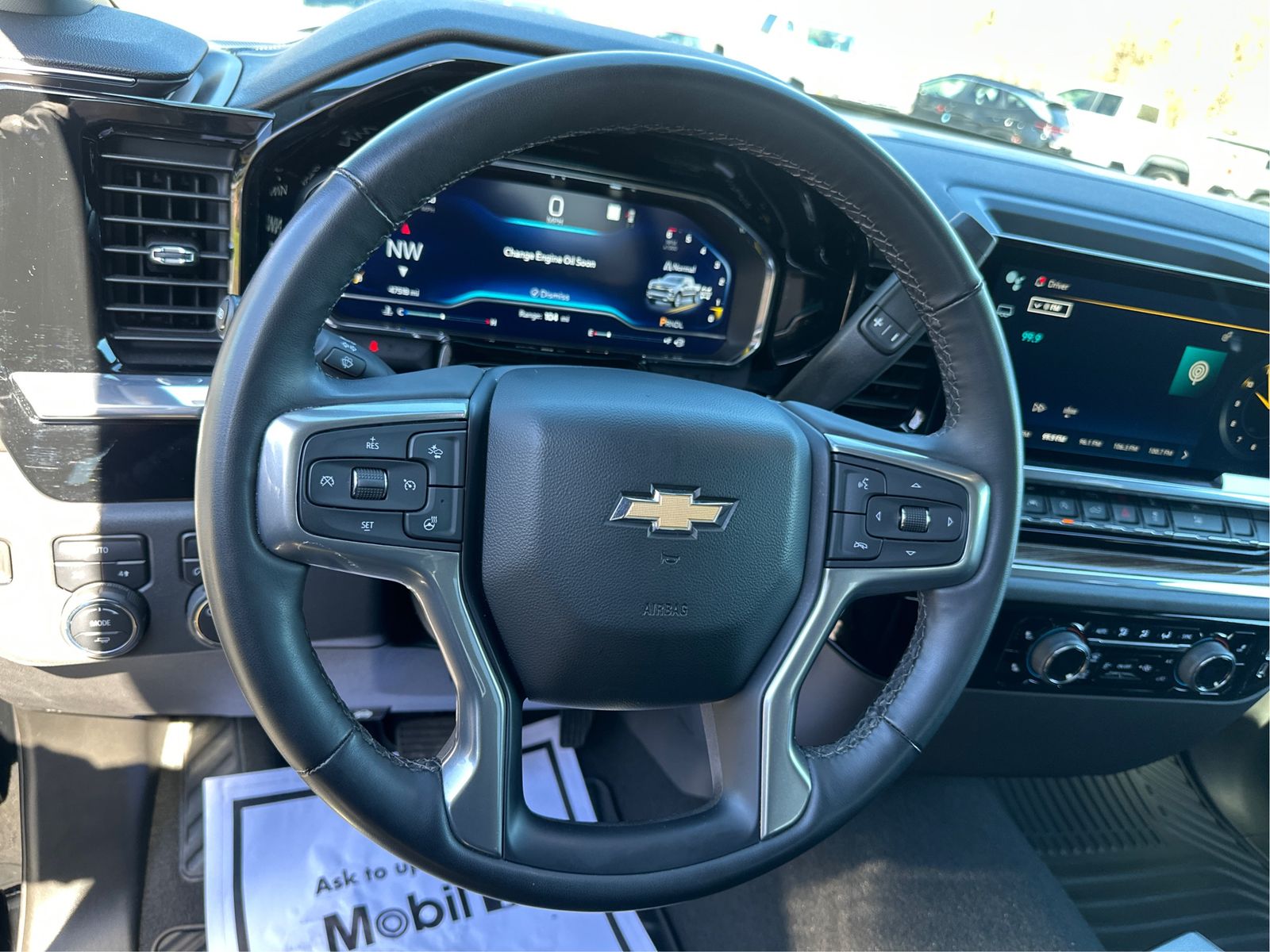 2023 Chevrolet Silverado 1500 LT - Photo 17