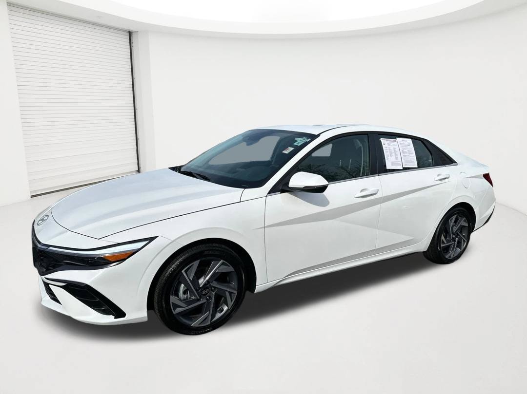 2025 Hyundai Elantra Hybrid