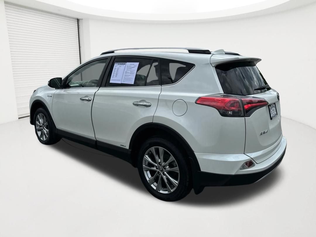 2018 Toyota RAV4 Limited - Photo 7