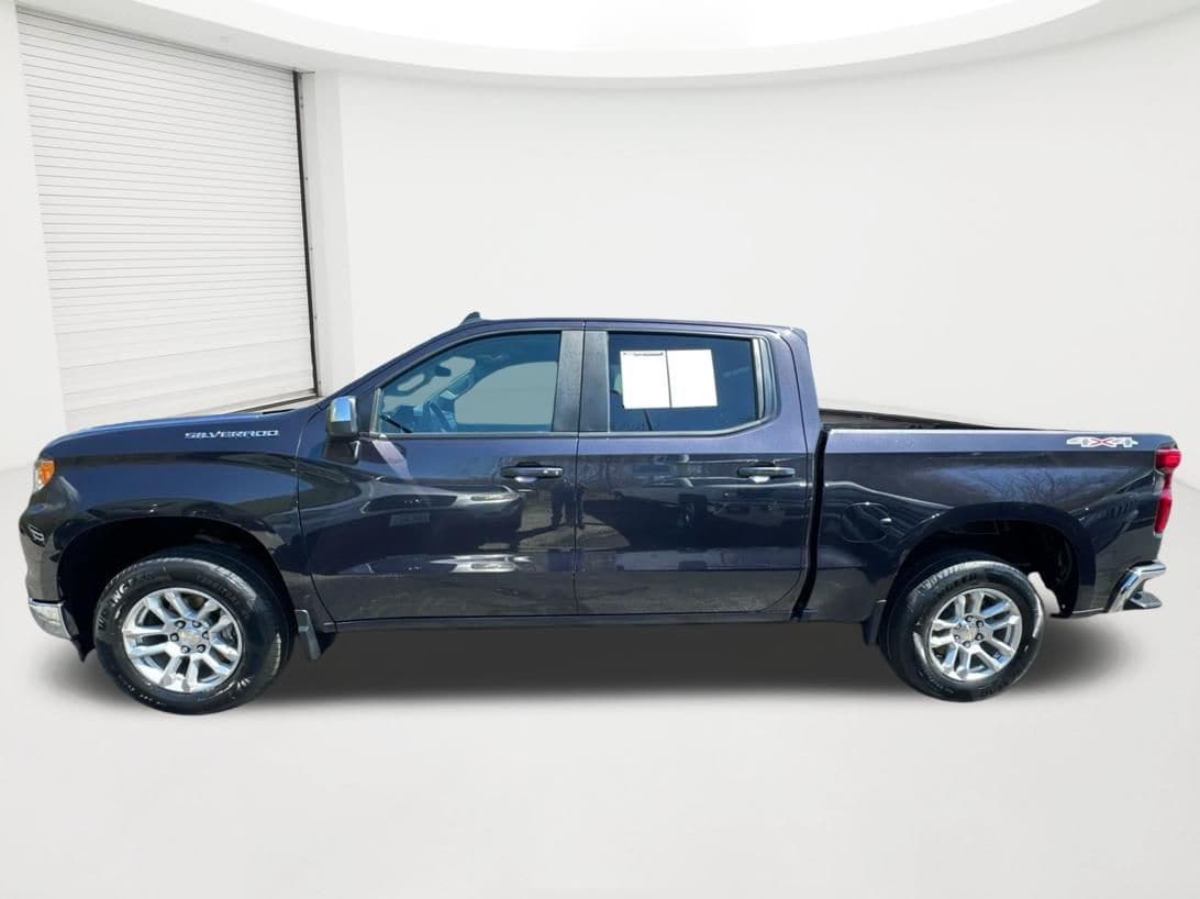 2023 Chevrolet Silverado 1500 LT - Photo 8
