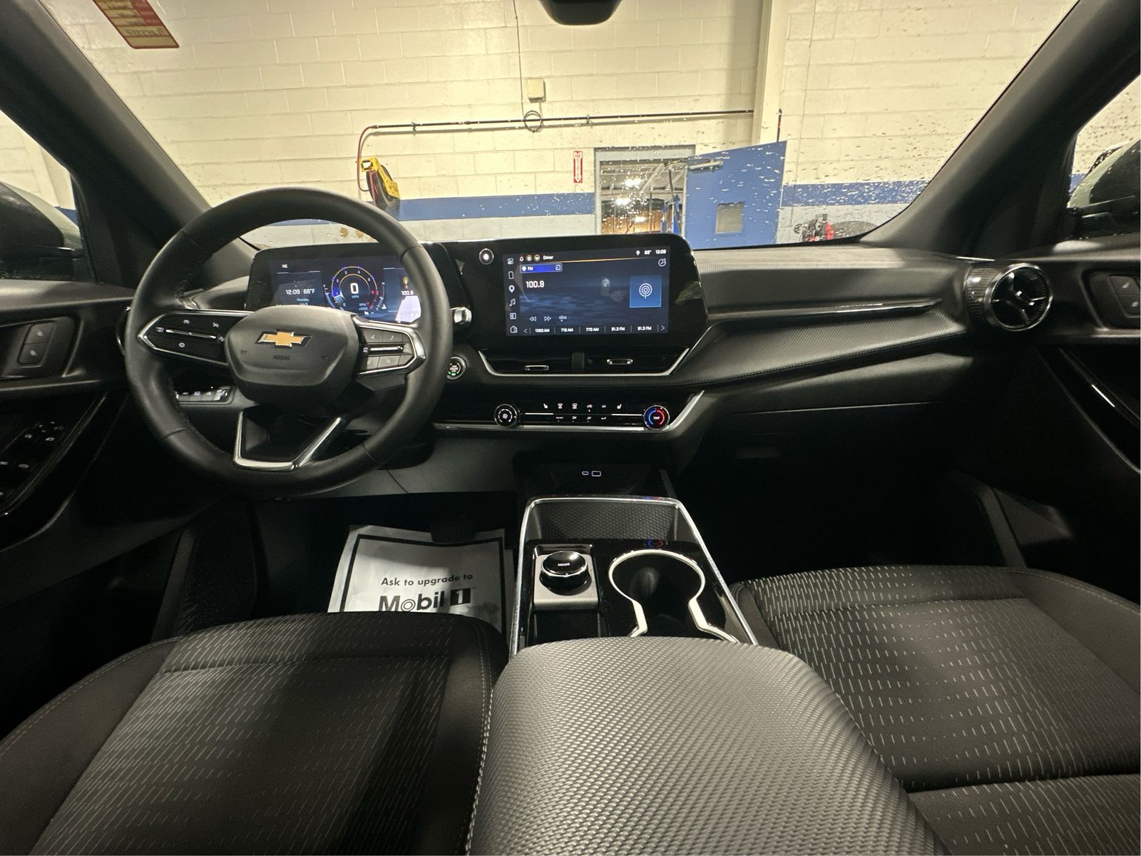 2026 Chevrolet Equinox LT - Photo 26