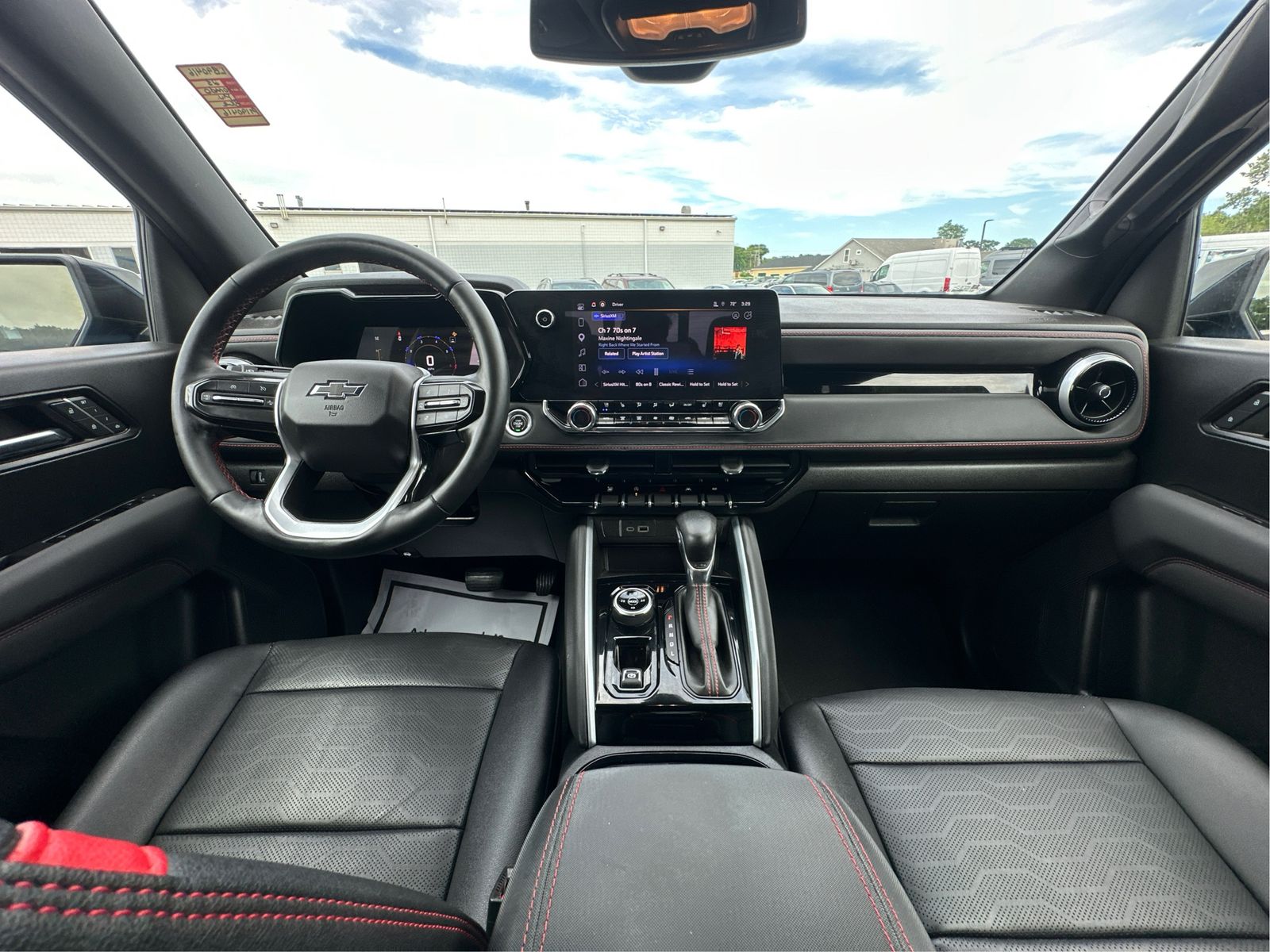 2023 Chevrolet Colorado Z71 - Photo 26