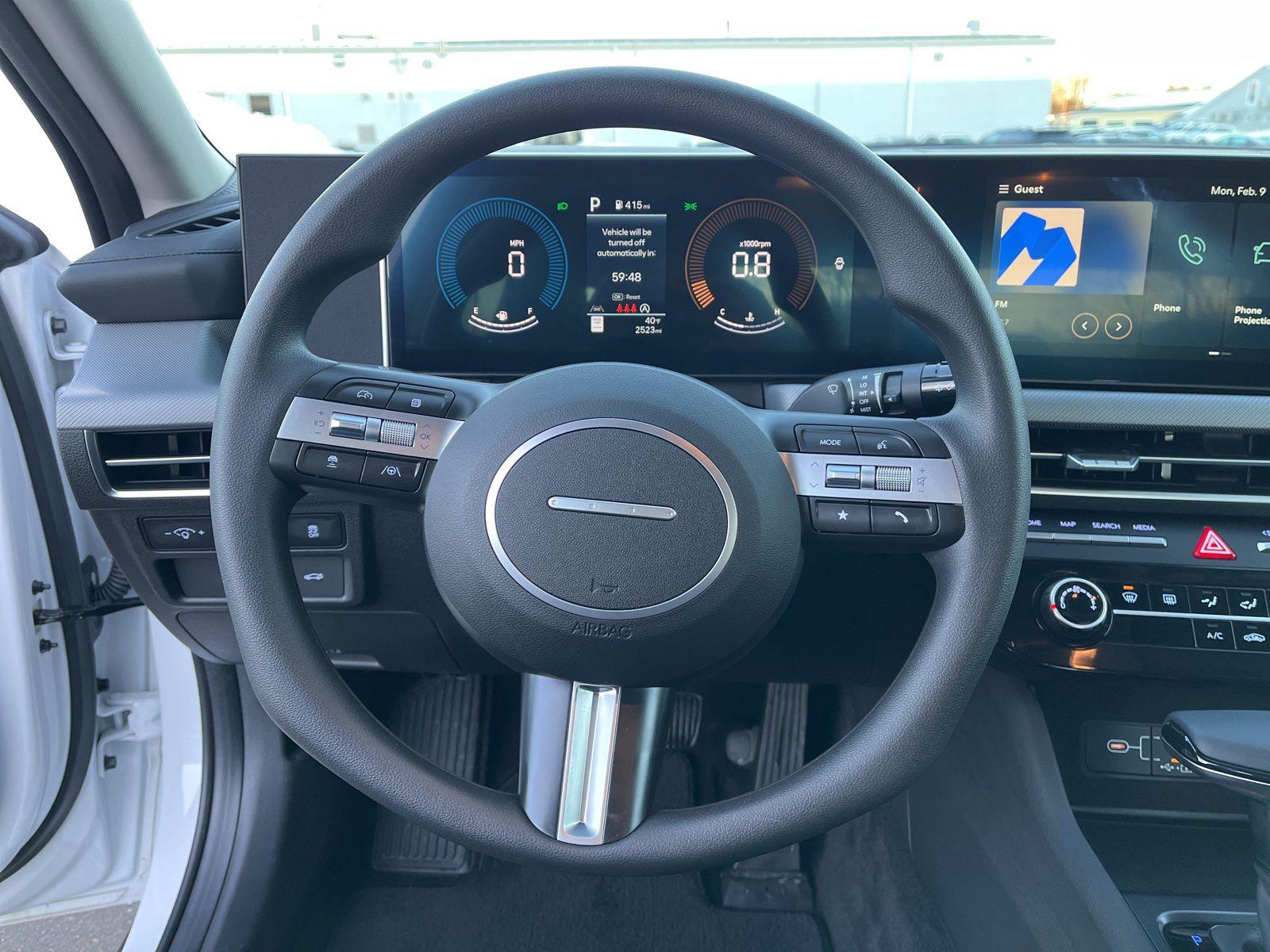 2025 Hyundai Sonata SE - Photo 30