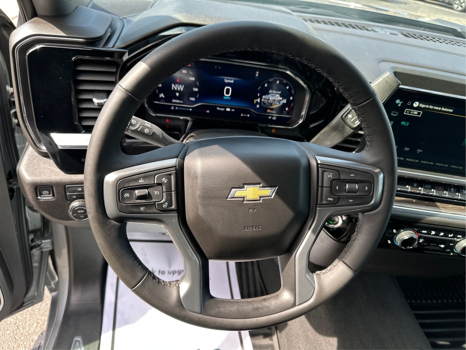 2025 Chevrolet Silverado 2500HD LT - Photo 18