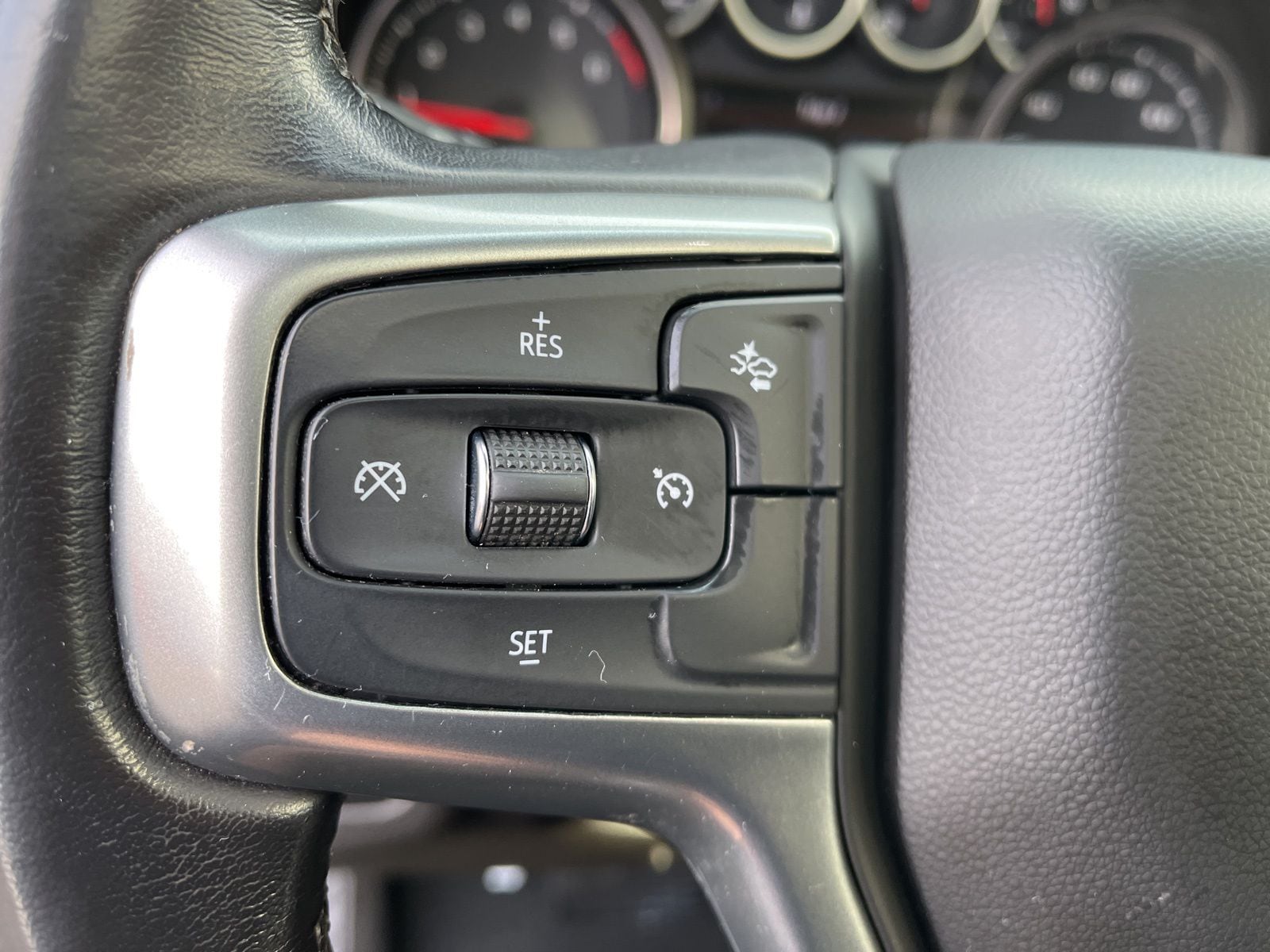 2021 Chevrolet Tahoe Z71 - Photo 32
