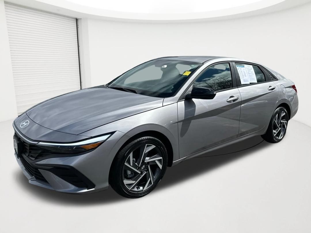 2025 Hyundai Elantra Hybrid