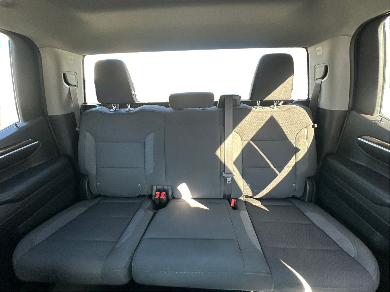 2023 Chevrolet Silverado 1500 LT - Photo 14