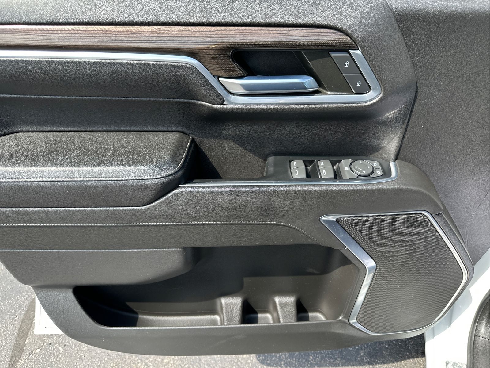 2022 Chevrolet Silverado 1500 LT - Photo 20