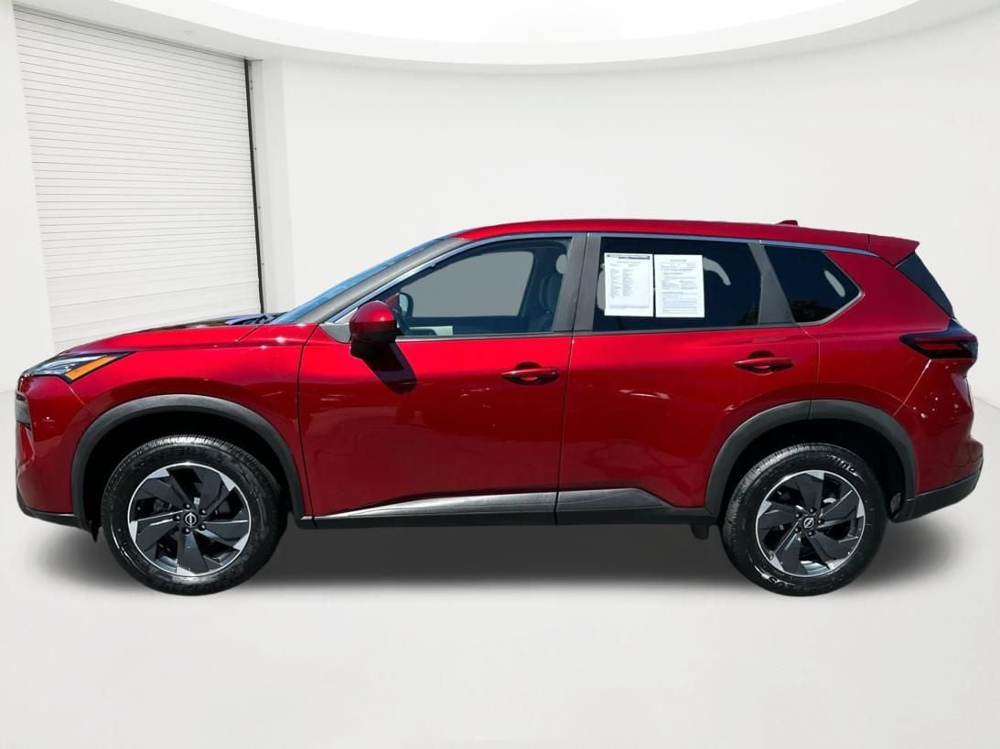2025 Nissan Rogue SV - Photo 8