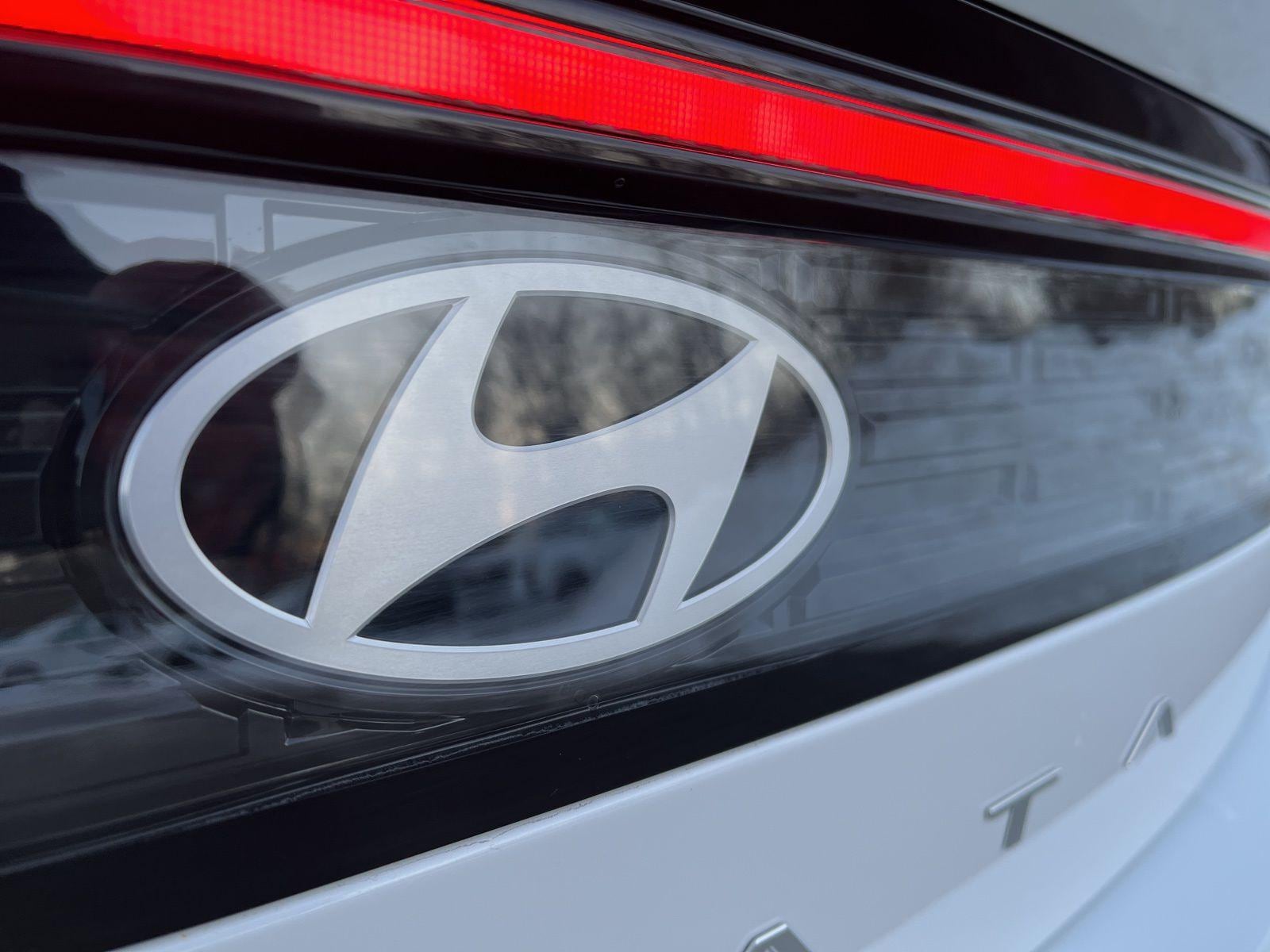 2025 Hyundai Sonata SE - Photo 41