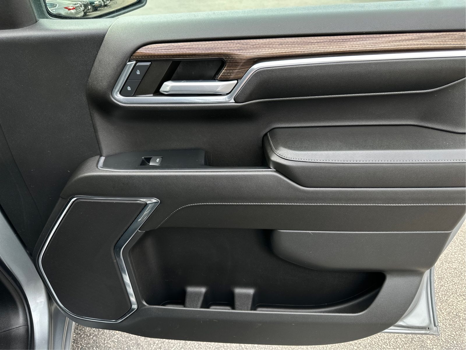 2024 Chevrolet Silverado 1500 LT - Photo 20