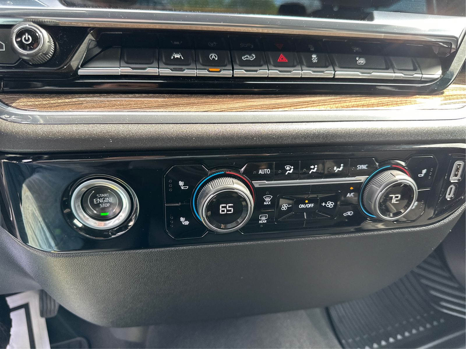 2023 Chevrolet Silverado 1500 LT - Photo 29