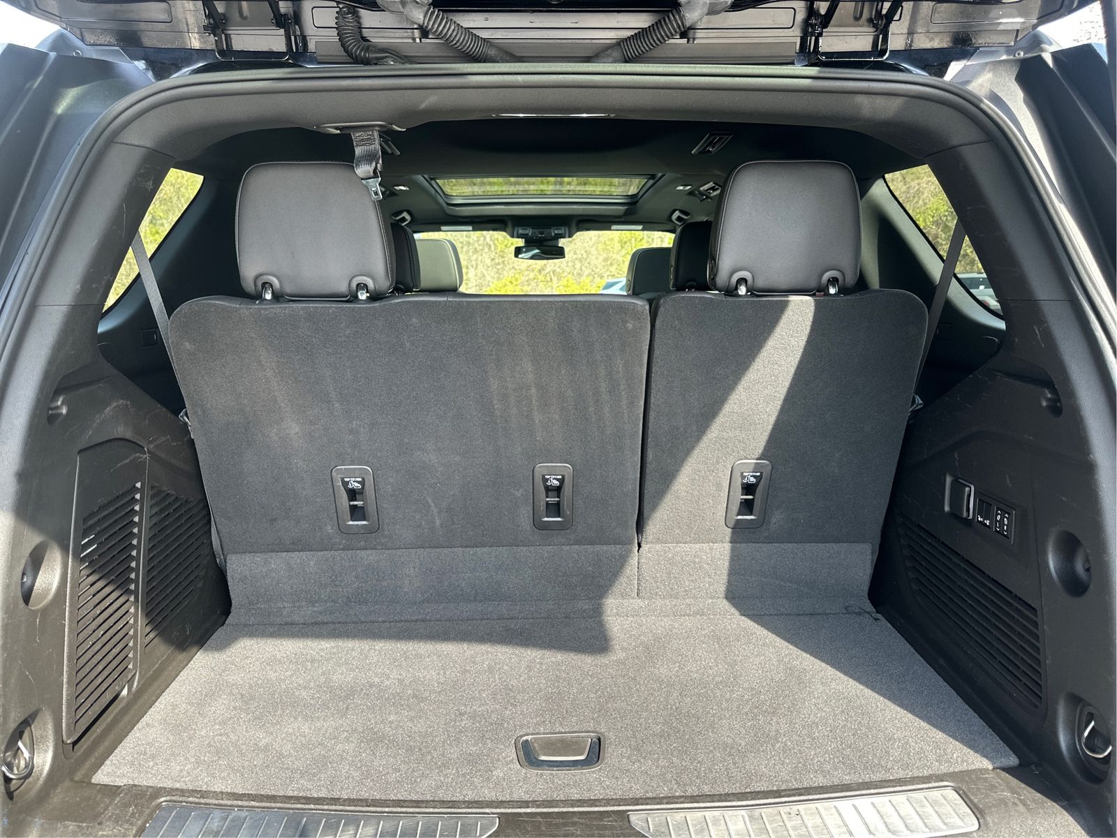 2023 Chevrolet Tahoe Premier - Photo 13