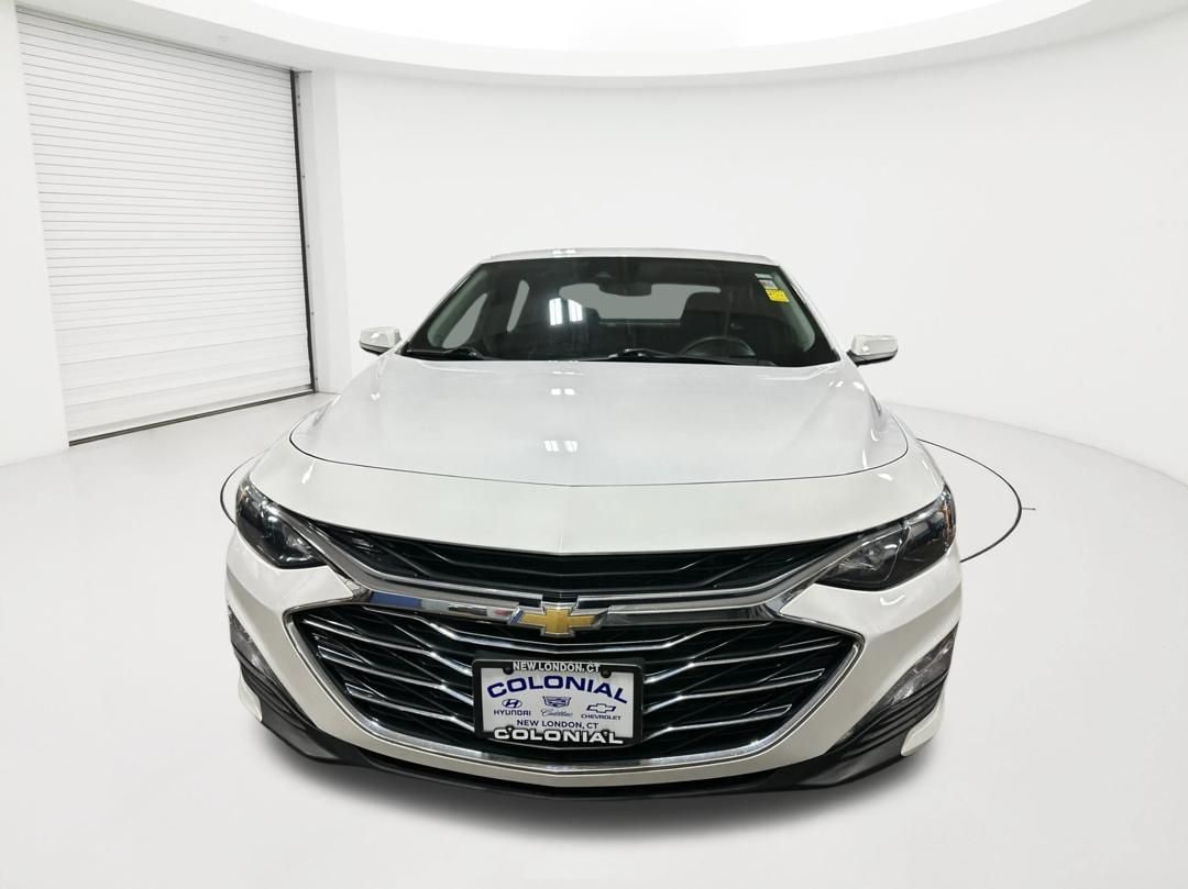 1G1ZD5ST8PF185835