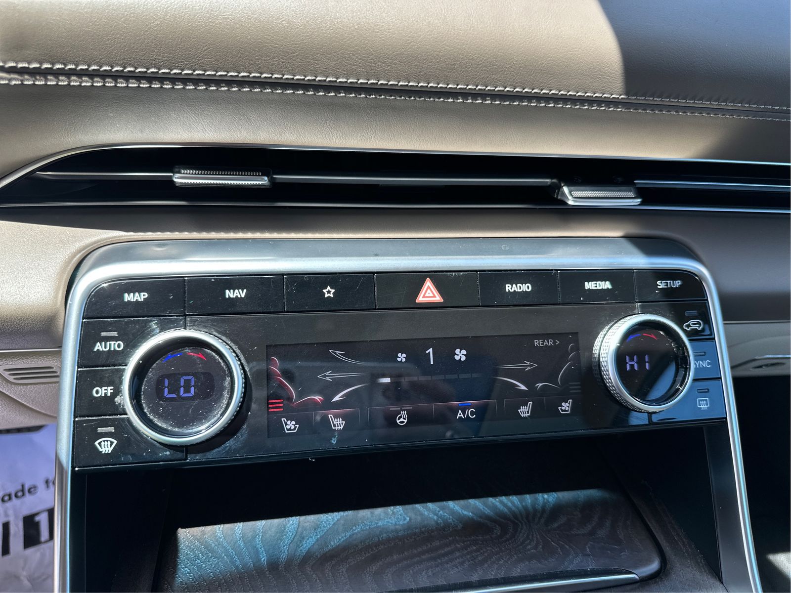 2023 GENESIS GV80 Advanced+ - Photo 28