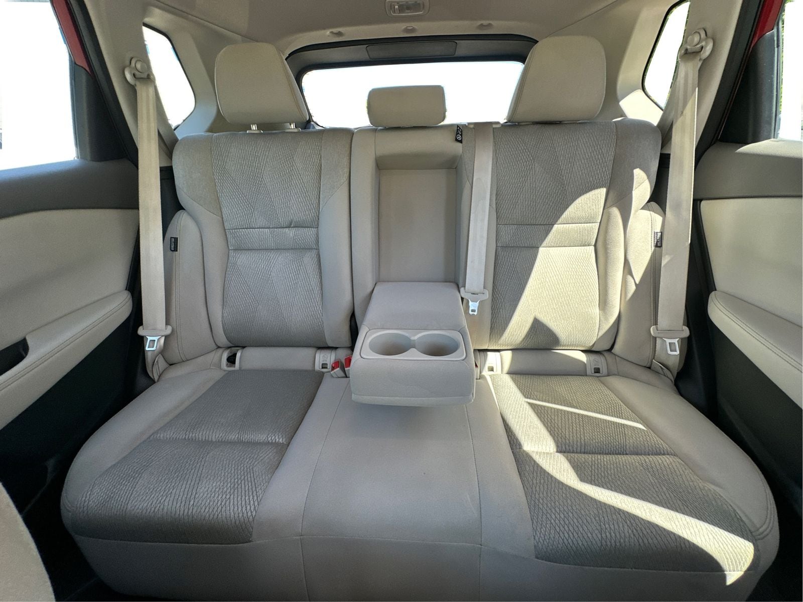 2025 Nissan Rogue SV - Photo 14