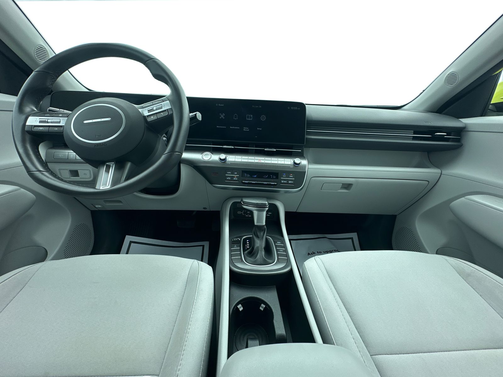 2025 Hyundai Kona SEL - Photo 12