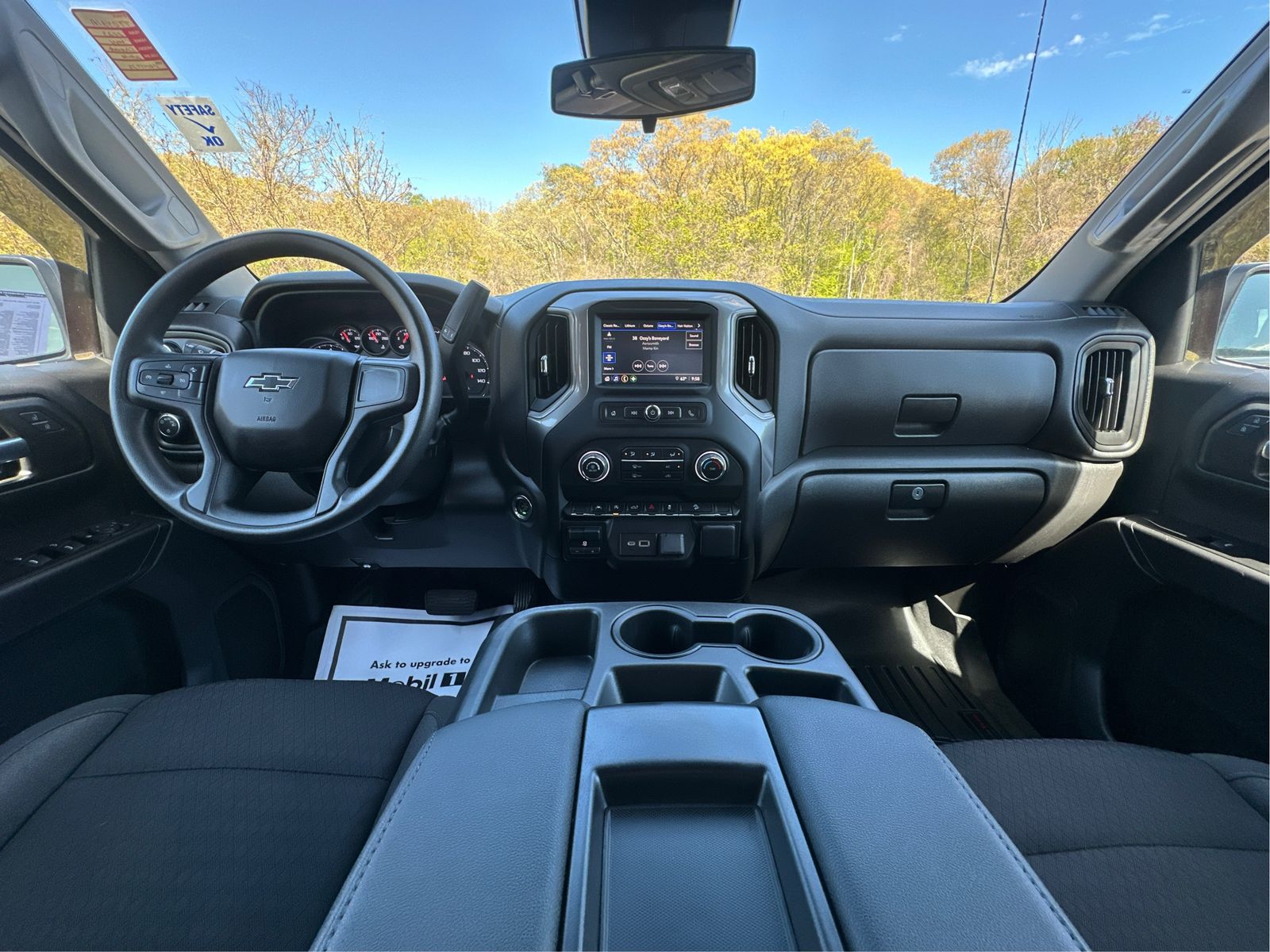 2023 Chevrolet Silverado 1500 Custom - Photo 26