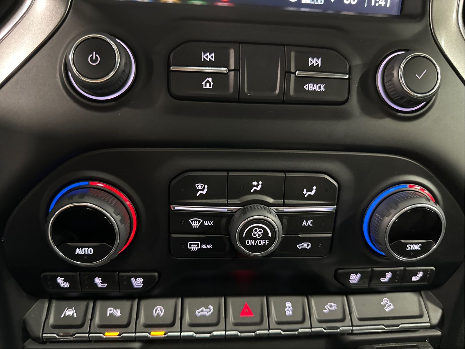 2022 Chevrolet Silverado 1500 Limited LTZ - Photo 28