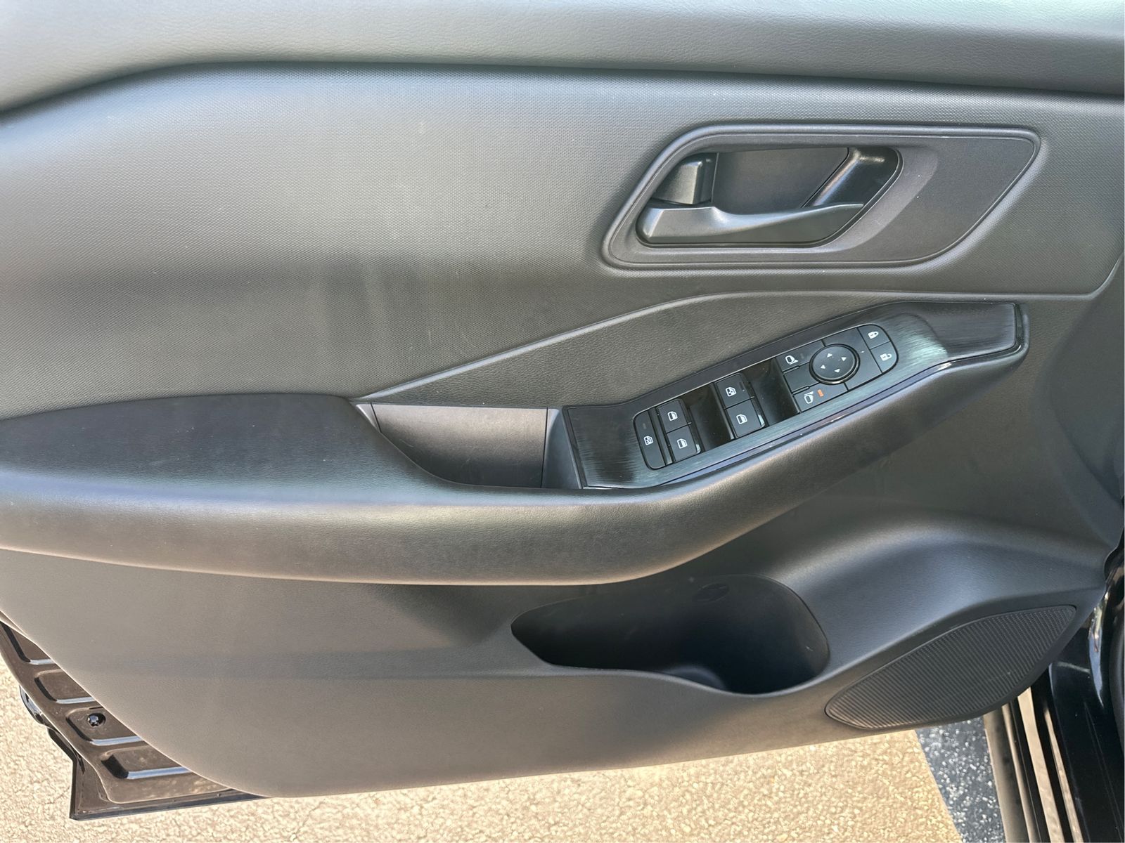 2024 Nissan Rogue S - Photo 20
