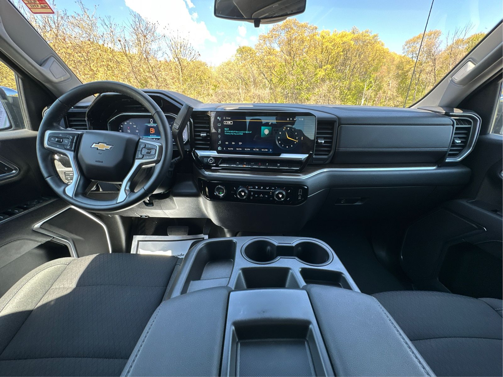 2023 Chevrolet Silverado 1500 LT - Photo 26