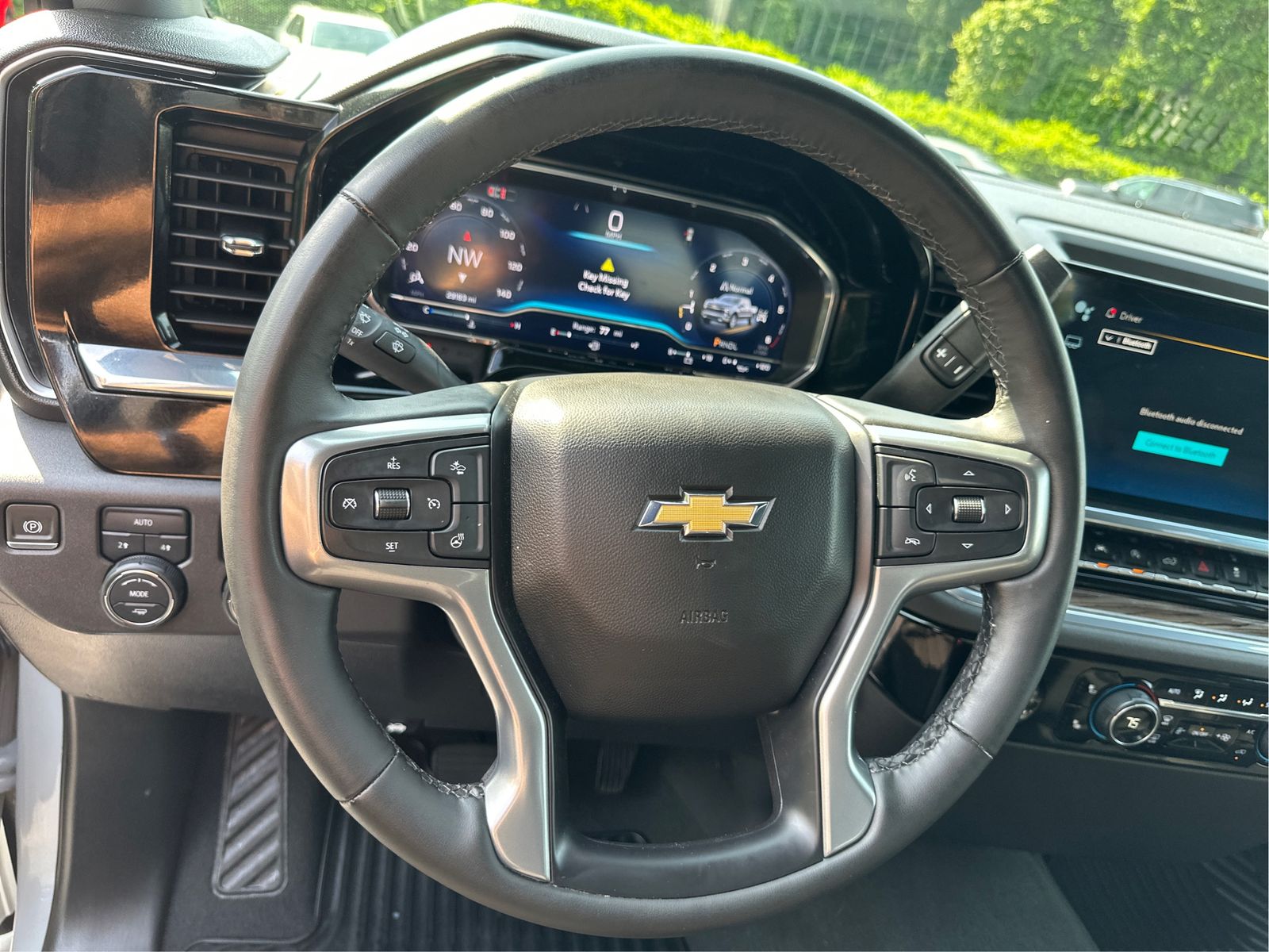 2024 Chevrolet Silverado 1500 LT - Photo 18