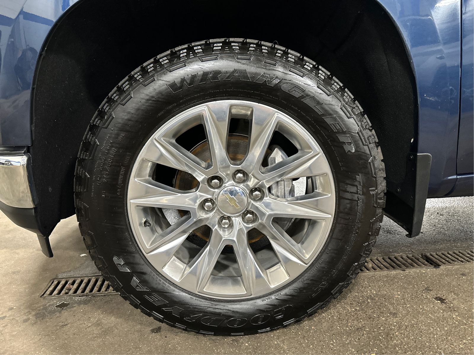 2022 Chevrolet Silverado 1500 Limited LTZ - Photo 25