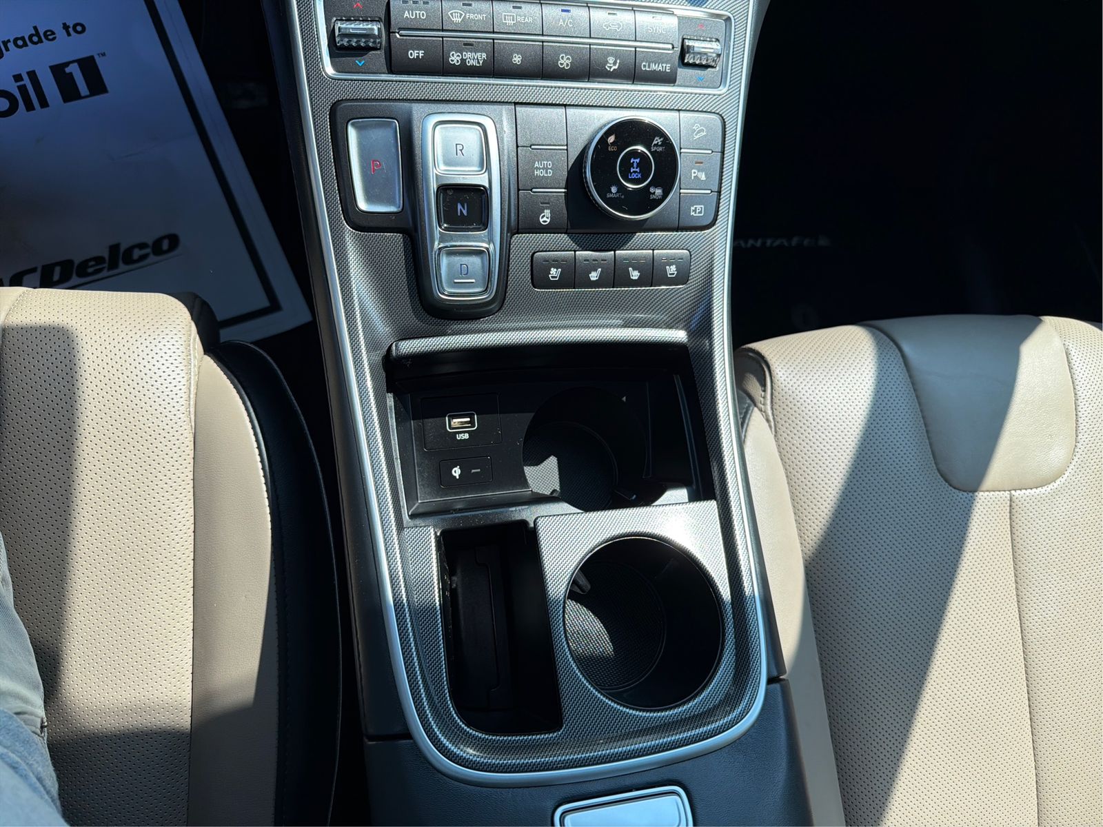 2023 Hyundai Santa Fe Limited HEV - Photo 17