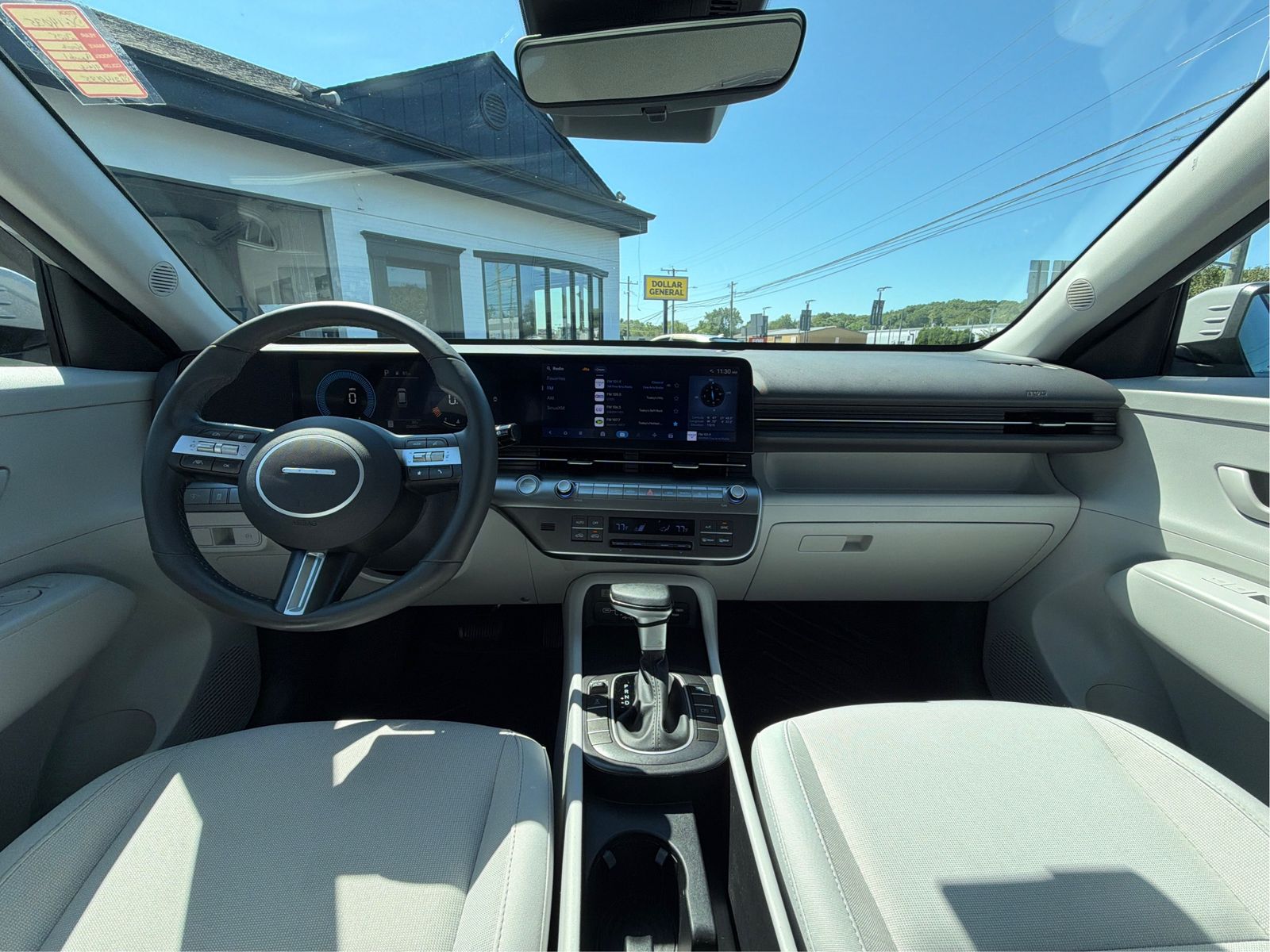 2025 Hyundai Kona SEL - Photo 26