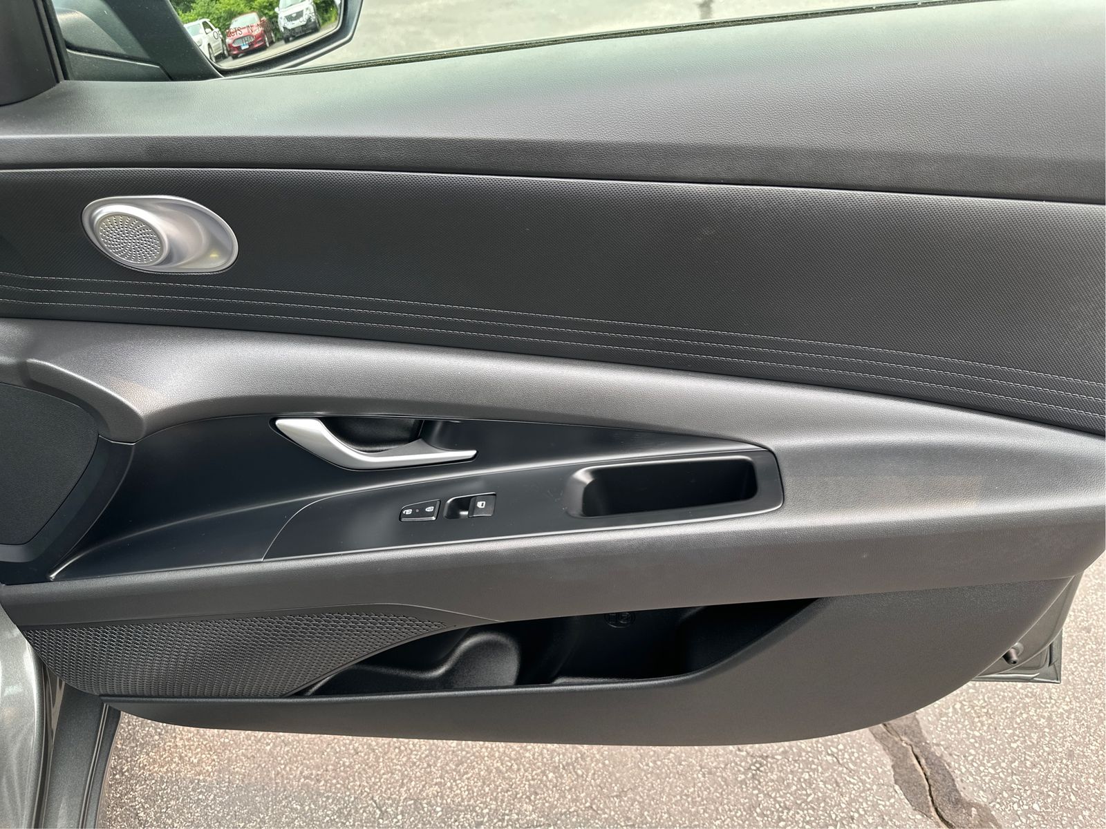 2024 Hyundai Elantra SEL - Photo 21