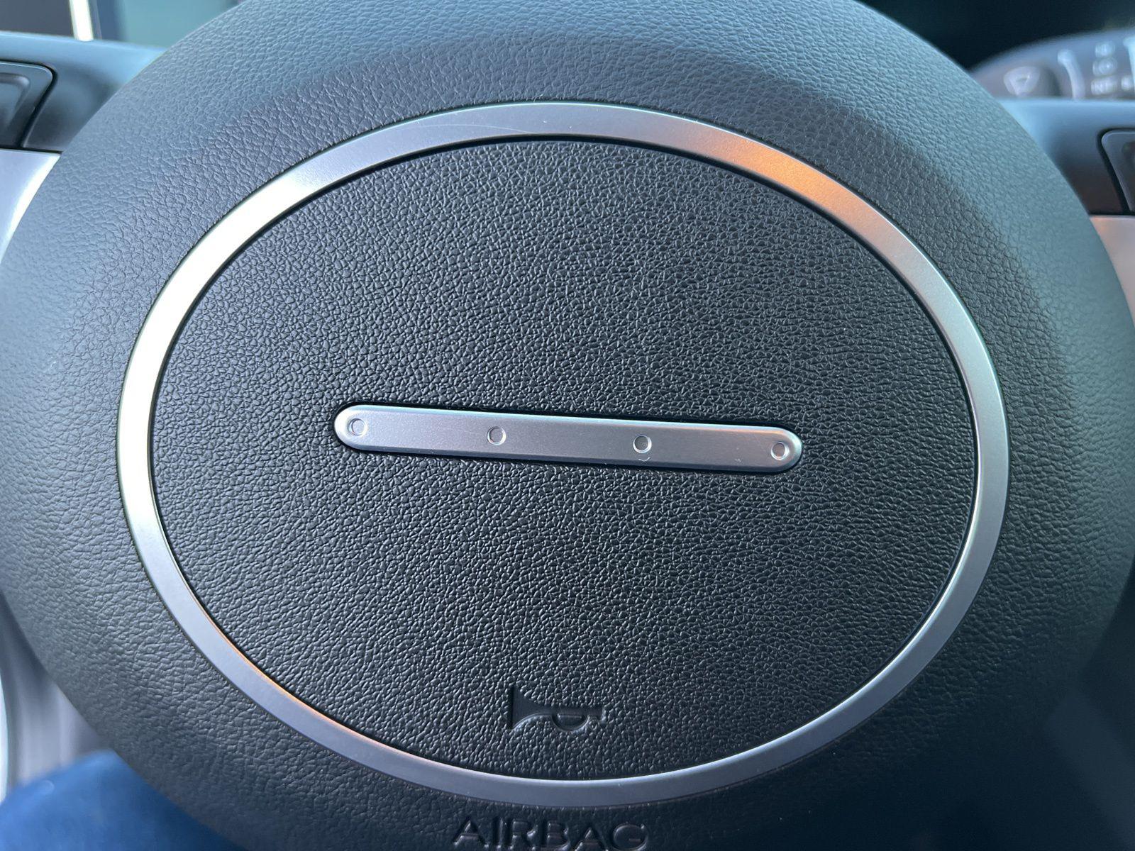 2025 Hyundai Sonata SE - Photo 29