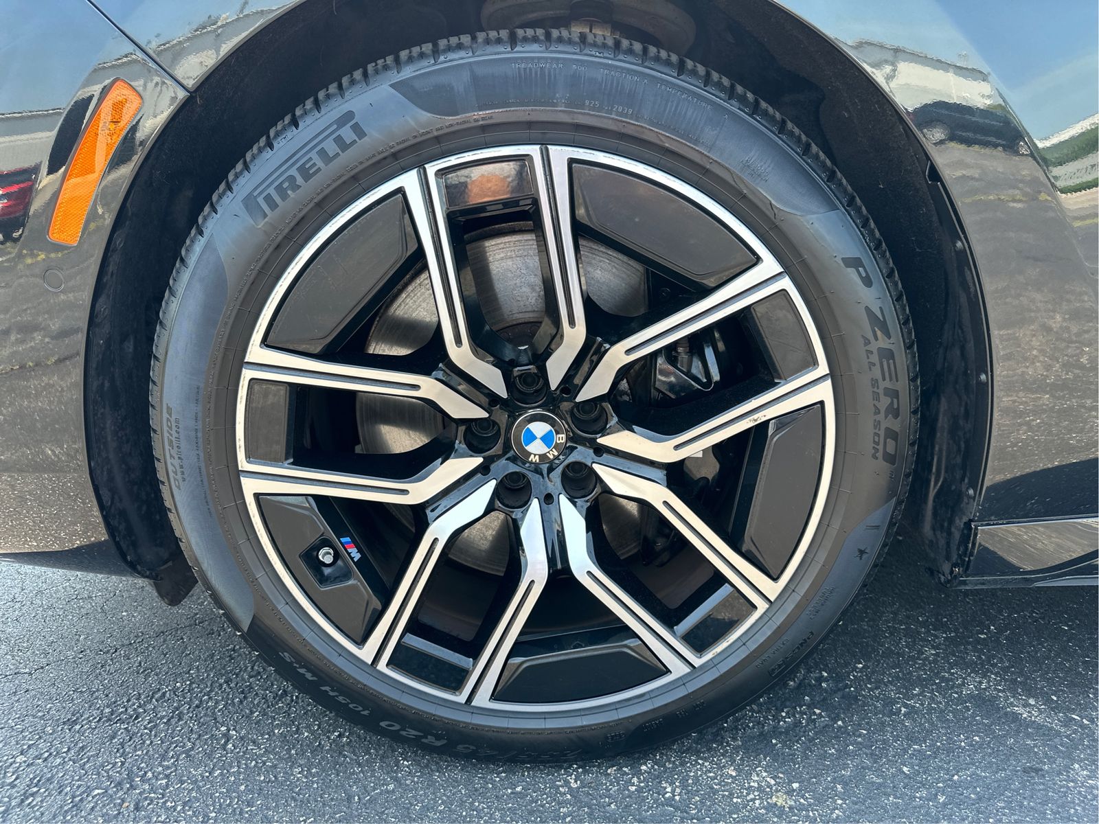 2026 BMW 7 Series 740i - Photo 24