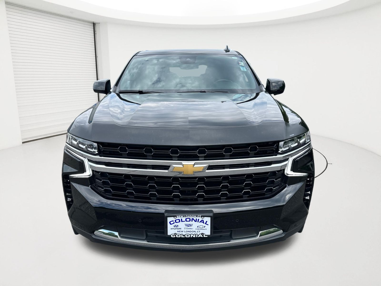 2024 Chevrolet Suburban LS - Photo 22