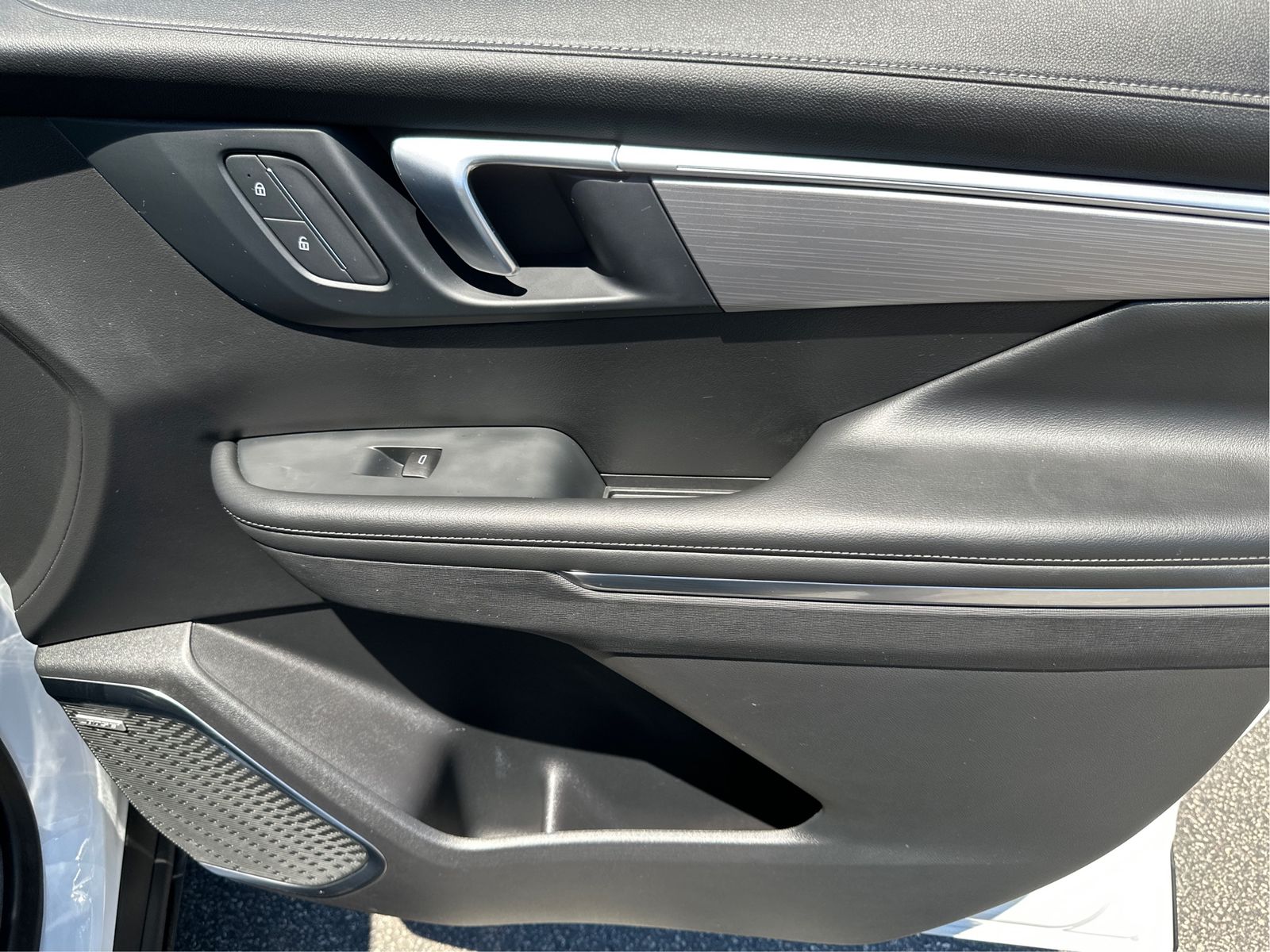 2025 Buick Enclave Preferred - Photo 21
