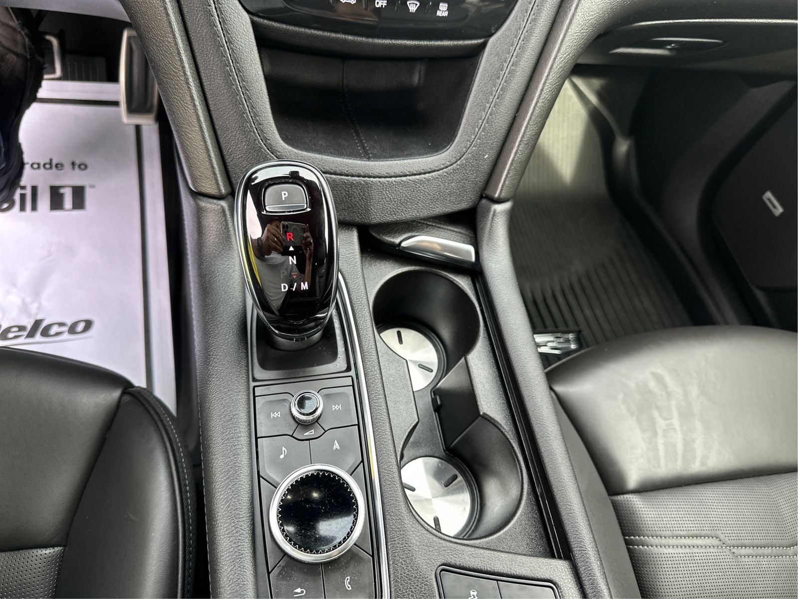 2025 Cadillac XT6 Sport - Photo 17