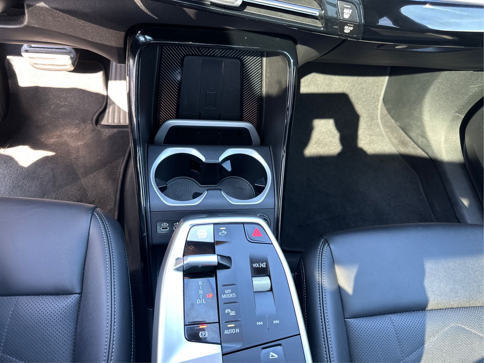 2025 BMW X1 28i - Photo 17