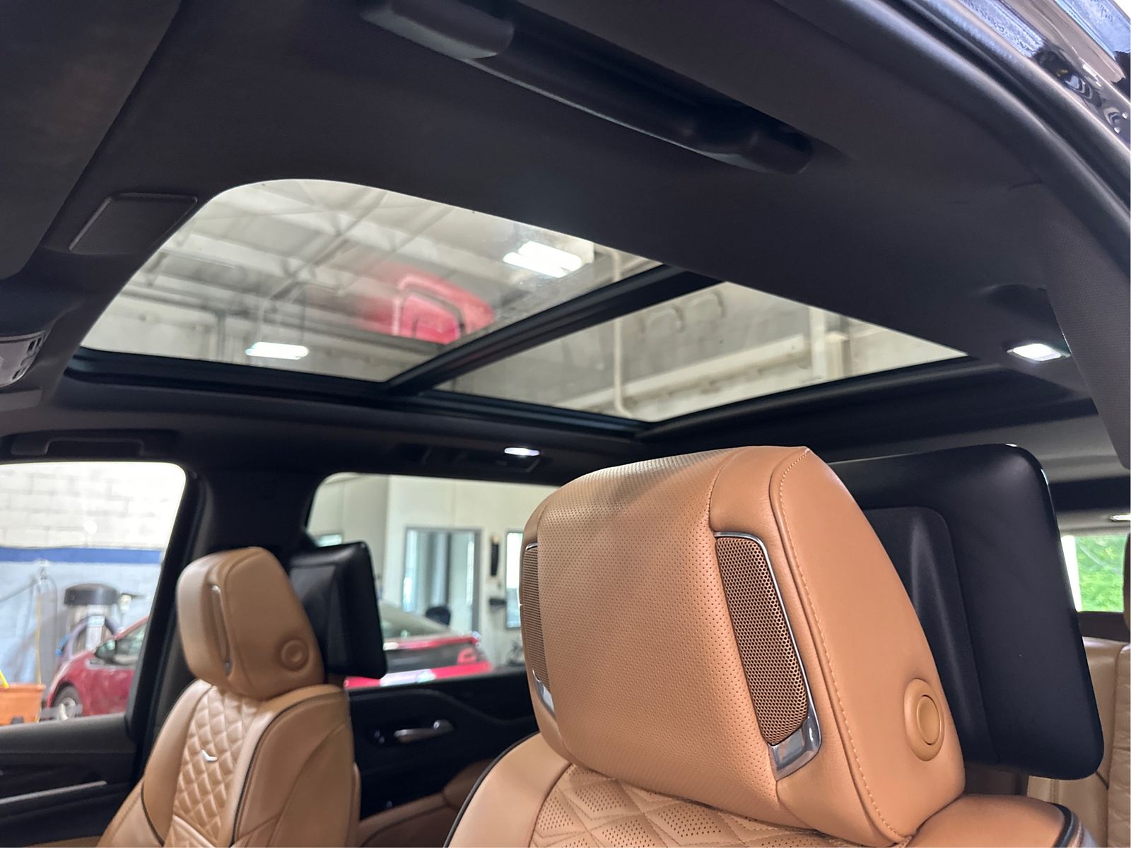 2021 Cadillac Escalade ESV Premium Luxury - Photo 12