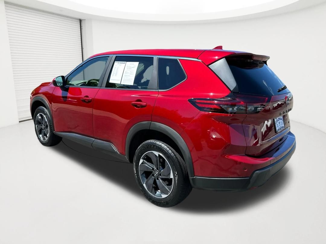 2025 Nissan Rogue SV - Photo 7